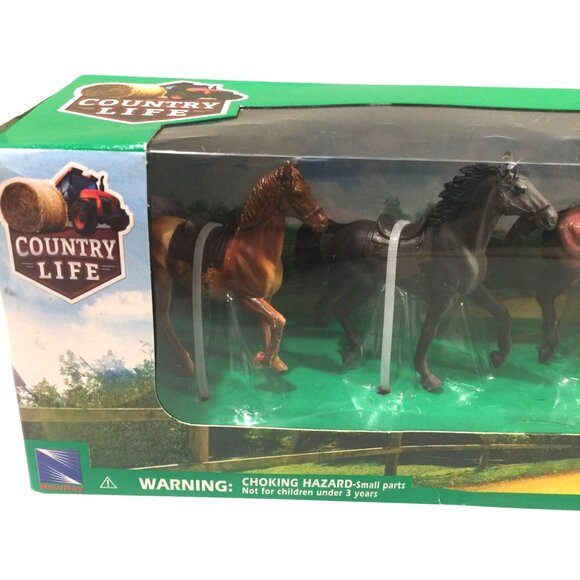 New Ray Country Life Set of 4 Horses - Picture 2 of 5